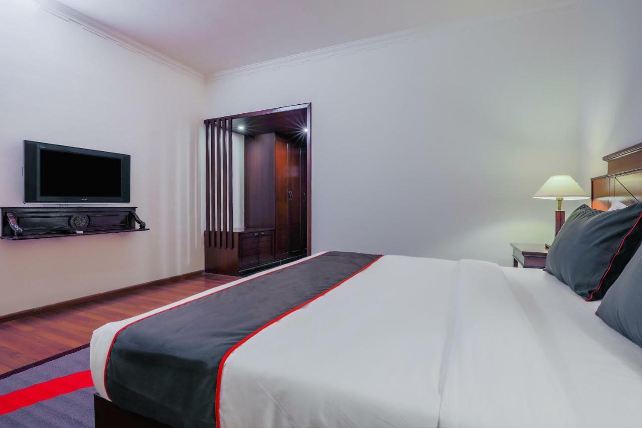 Hotel Collection O 40310 Devasthali Majorda Esterno foto