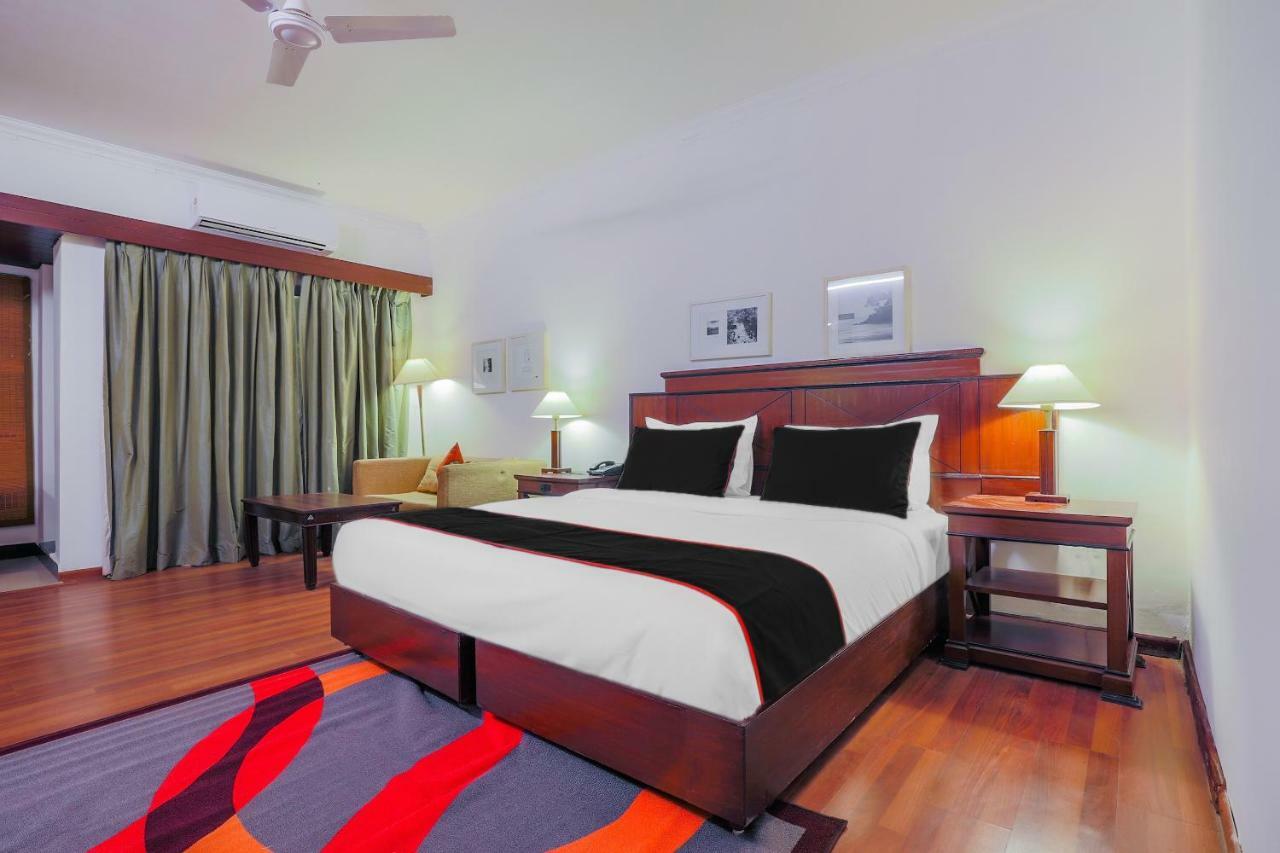 Hotel Collection O 40310 Devasthali Majorda Esterno foto